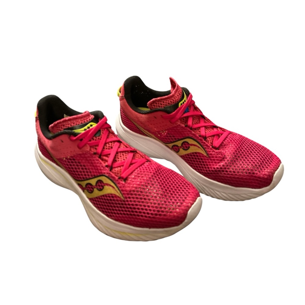 Saucony Women Kinvara Size 8 S10823-16 Pink Running Shoes Sneakers